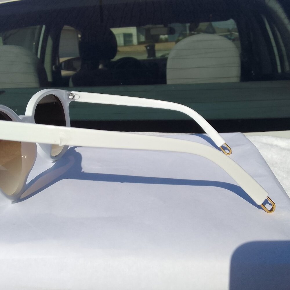 Bundle Special-Designed Sunglass, Security Golden… - image 1